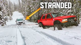 Snowstorm traps Chinese tourist in the Oregon mountains [upl. by Ahsyad]