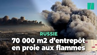 Les images impressionnantes dn gigantesque incendie à SaintPétersbourg [upl. by Schick]