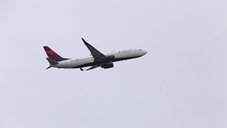 Plane Spotting SeaTac 122719 [upl. by Gemoets767]