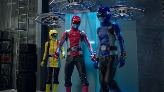 Power Ranger Beast Morphers  Primera transformación y batalla  Episodio 1 [upl. by Ergener]