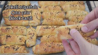 Sirkeli nişastalı patatesli çıtır börek tarifi el açması tadında bir kere deneyin pişman olmazsınız [upl. by Bergman117]