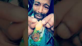 THE BEST WAY TO EAT MANGO PEELERZ CANDY  SNACK HACK shorts [upl. by Esmerolda232]