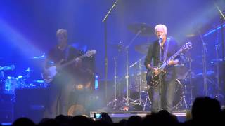 PETER FRAMPTON  Do You Feel LikeWe Do Part 2  Paris 2013 [upl. by Cherida]