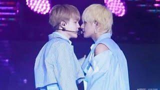 Besos y Casi besos de Vmin  kisses and almost kisses Vmin  Taehyung and Jimin want to kiss [upl. by Nahtaneoj]