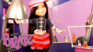 Bratz Salon N Spa Playset Promo  Bratz [upl. by Dnomasor]