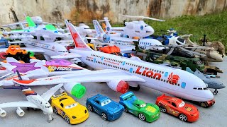 Menemukan Pesawat Terbang Pesawat KargoHelikopter TerbangKapal UdaraAirbusAirforcePixar Cars [upl. by Elsey]