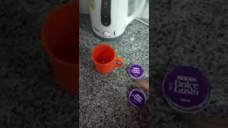 Como preparar un café con las cápsulas de Nescafé sin utilizar la máquina [upl. by Faunia]