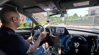 Lexus UX300h UX 2024  Consumo ciudad  Test drive  POV [upl. by Elberta436]