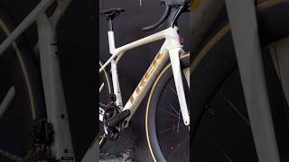 TREK MADONE SLR 7 GEN 8 2025 Era WhiteSupernova Marble [upl. by Mckenna]