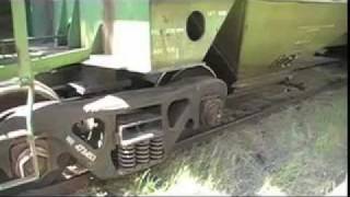 Rerailing a covered hopper [upl. by Chaworth444]