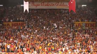 ultrAslan Tribünü  Şampiyon Cimbombomum ne İstersen iste Benden [upl. by Adnar516]