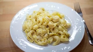 Cómo hacer Tortellinis de Queso [upl. by Ahsaela]