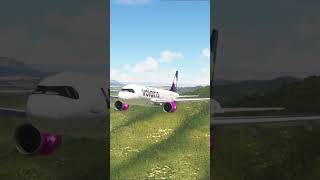 Airbus A320 Pilot Makes INSANE Landing in Albuquerque Airport Flight [upl. by Riegel]