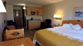 Days Inn Albuquerque Airport  Full Hotel Room Tour [upl. by Adur]