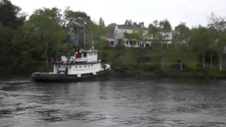 Elmore tug boat in Fremont cut waiting for bridge to open [upl. by Rocca]