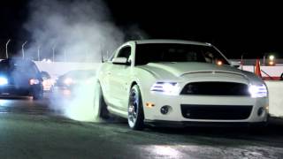 Shelby GT500 2013 vs Camaro z28 715hp [upl. by Eenrahc]