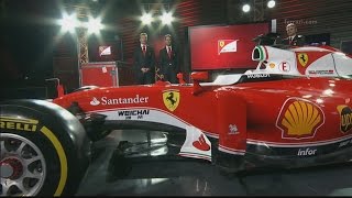 Ferrari muestra su monoplaza para 2016 [upl. by Durkin]