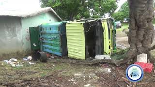 GARBAGE TRUCK CAPSIZES IN RIVER DOREE 3 INJURED [upl. by Grimaud150]