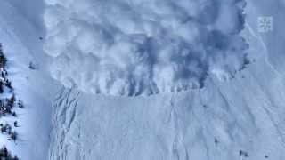 SLF Avalanche experiment 2015  Close Up [upl. by Luht820]