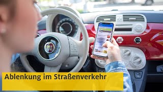 So gefährlich ist Ablenkung im Straßenverkehr  ADAC [upl. by Sucam827]