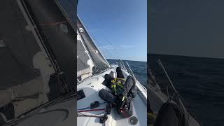 Upwind sailing in 20kt [upl. by Crabb146]