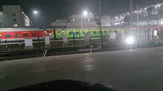 Magadh express20801 arriving ALLAHABAD [upl. by O'Connor746]