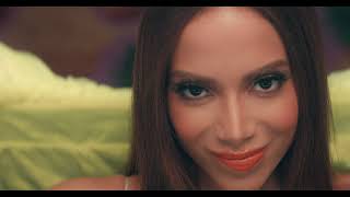 Sam i feat Anitta BIA amp Jarina De Marco  Suéltate From Sing 2 Official Video [upl. by Oel836]