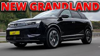 2025 New Vauxhall Grandland SUV is Surprising [upl. by Ettenowtna]