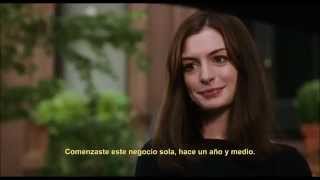 Pasante de Moda Trailer 2 Oficial Warner Bros Pictures HD Subtitulado [upl. by Alfy]