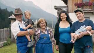 Huberhof Untervierschach  Südtirol  Roter Hahn  Urlaub auf dem Bauernhof [upl. by Storer]