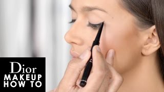 Dior Makeup How To Appliquer le Eyeliner Diorshow ProLiner [upl. by Aneeh]