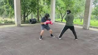 Gibrán Musulmán vs Daniel Calisténico Combate amistoso de boxeo Sparring Asalto 1🥊 [upl. by Notnilc]