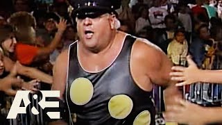 Dusty Rhodes ICONIC Signature Polka Dot Gear  WWEs Most Wanted Treasures  AampE [upl. by Krahmer]