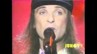 Kim Mitchell  Patio Lanterns Live at The 1986 JUNO Awards [upl. by Haduhey789]