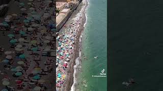 Castellammare di Stabia in migliaia sulle spiagge [upl. by Samul]