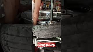 Monggo Siap Tire Changer Tekiro [upl. by Aramit]