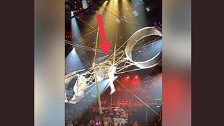 Great Yarmouth Hippodrome Circus acrobat falls from wheel of death  Moment of Circus acrobat fall [upl. by Thorn282]