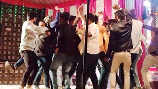 Village boy top song dance chahiye thoda pyar Song dance  La la la Band song  takila song dance [upl. by Cavuoto]