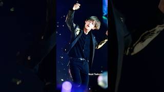 Ucha Lamda Kad 💕💕🔥🔥 Kim Taehyung 😎bts btsshorts taekook kimtaehyung viralvideo royaltaekook [upl. by Mairb]