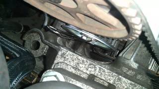 Timing belt tensioner tool Golf 20l [upl. by Ecahc116]