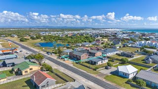 Spacious TwoDwelling Property in Struisbaai [upl. by Haras821]