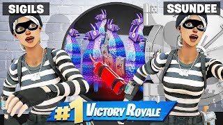 DEFEND THE VAULT w Ssundee amp Crainer NEW Fortnite Creative Custom Game [upl. by Ettelohcin]