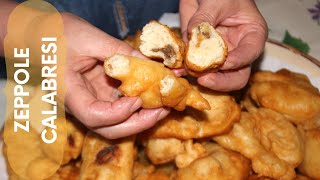 ZEPPOLE CALABRESI  quotZIPPULIquot  RICETTA TIPICA NATALIZIA  RICETTA FACILE E VELOCE [upl. by Nnyre271]