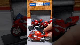 Honda NR 118 Scale Diecast Model Motorcycle Motorbike by Welly honda [upl. by Powder]