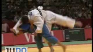 JUDO 2000 Tournois de Paris Amarilis Savon CUB  Mariana Martins BRA [upl. by Lilli777]