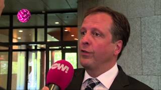 PowNews 13 mei 2014 Pechtold Weg met de EU [upl. by Babette]