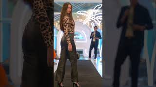 Macys Fall Fashion Show 2024 macys macysaventura miami fashion explore fyp foryou roblox [upl. by Noyr]