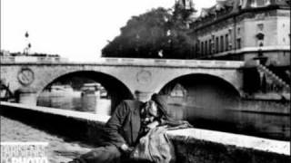 Sous les ponts de Paris  Lucienne Delyle [upl. by Trudie]