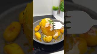 ITS VERY SIMPLE HOW TO GET CRISPY POTATOES WITH MELTED CHEESE EVERY TIME [upl. by Leunamme322]