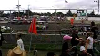 Ford Contour Demolition Derby Schaghticoke Fair 2006 [upl. by Duke30]